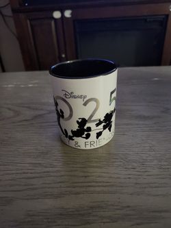 Disney Mickey Mouse and Friends mug 2025 Pre Owned