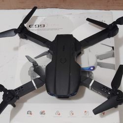 E99 SD Camera Drone