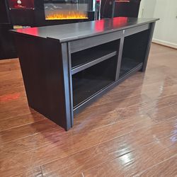 Free TV Stand!!