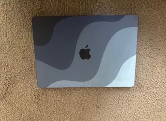 MacBook Pro 14” M3 Pro (18 GB Ram/ 1 TB Storage)