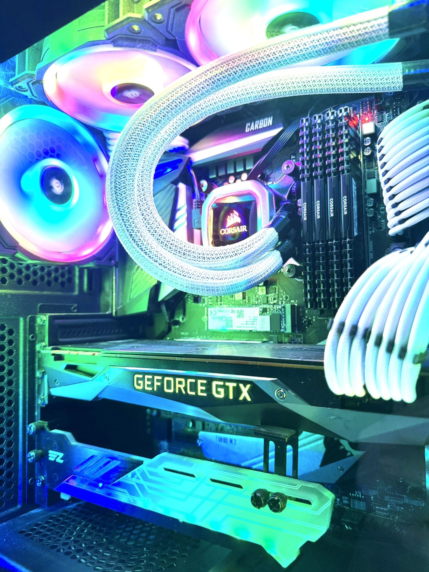 Liquid cooling gaming pc desktop computer i7 9700k gtx 1080ti 32gb ram 512gb ssd