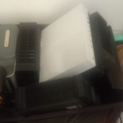 Lot Of 3 Xbox 2 Xbox 360 I Wii And A Playstation 2 I Think