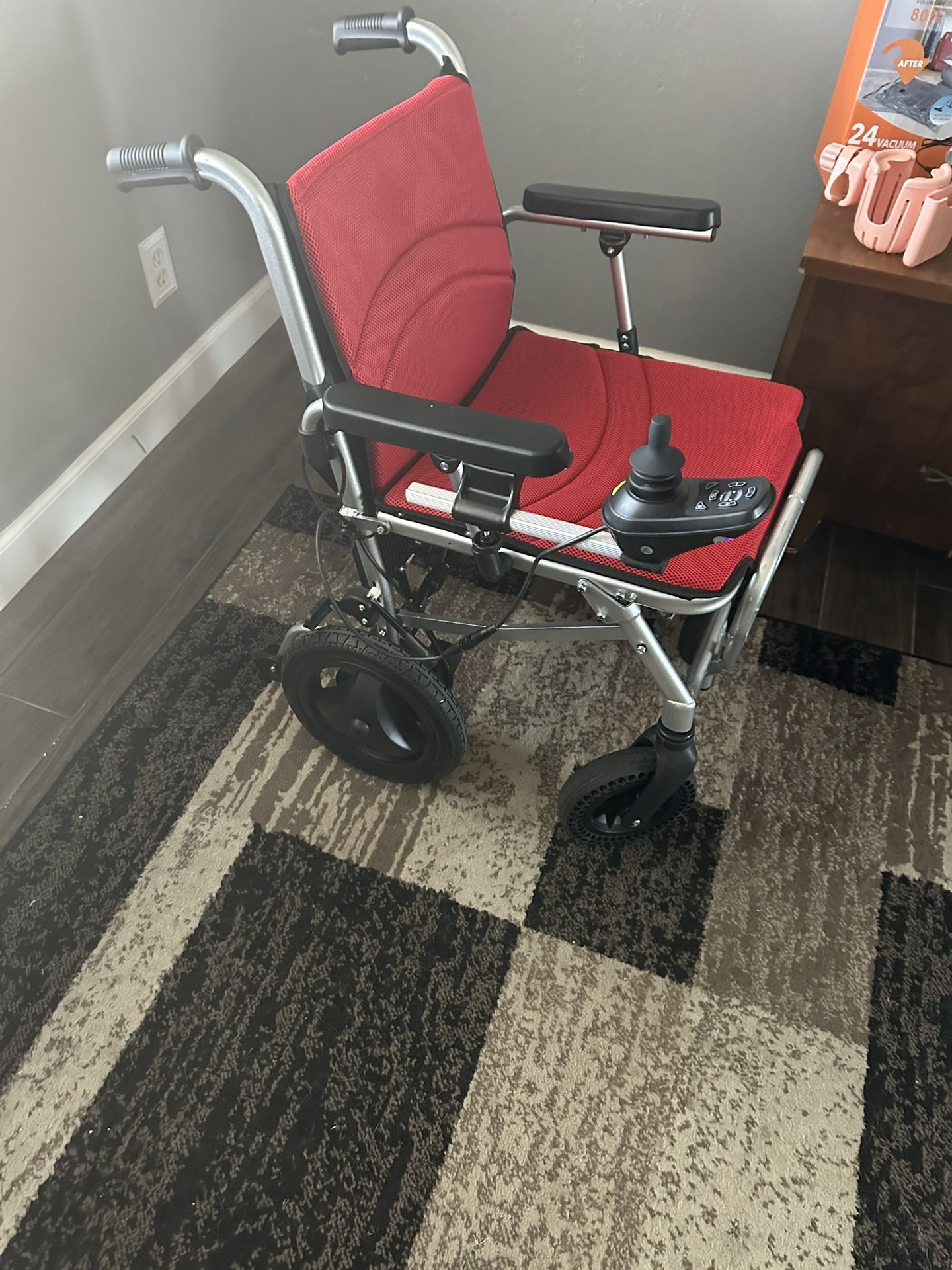 Electric wheelchair