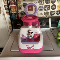 Minnie Mouse Lights And Sound Activity Ride