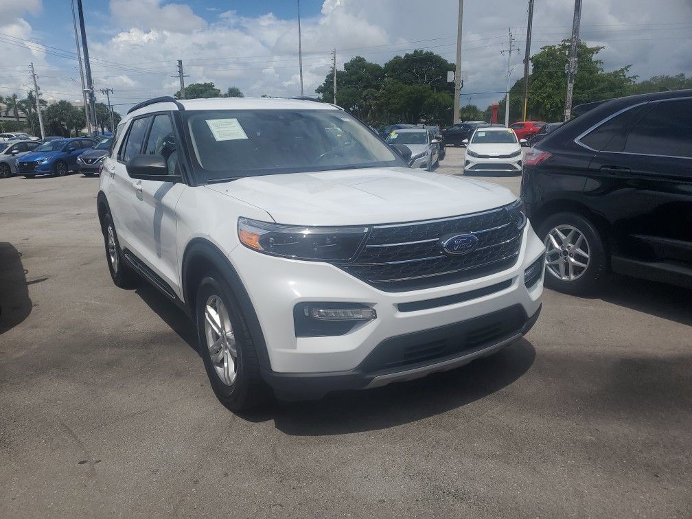 2023 Ford Explorer
