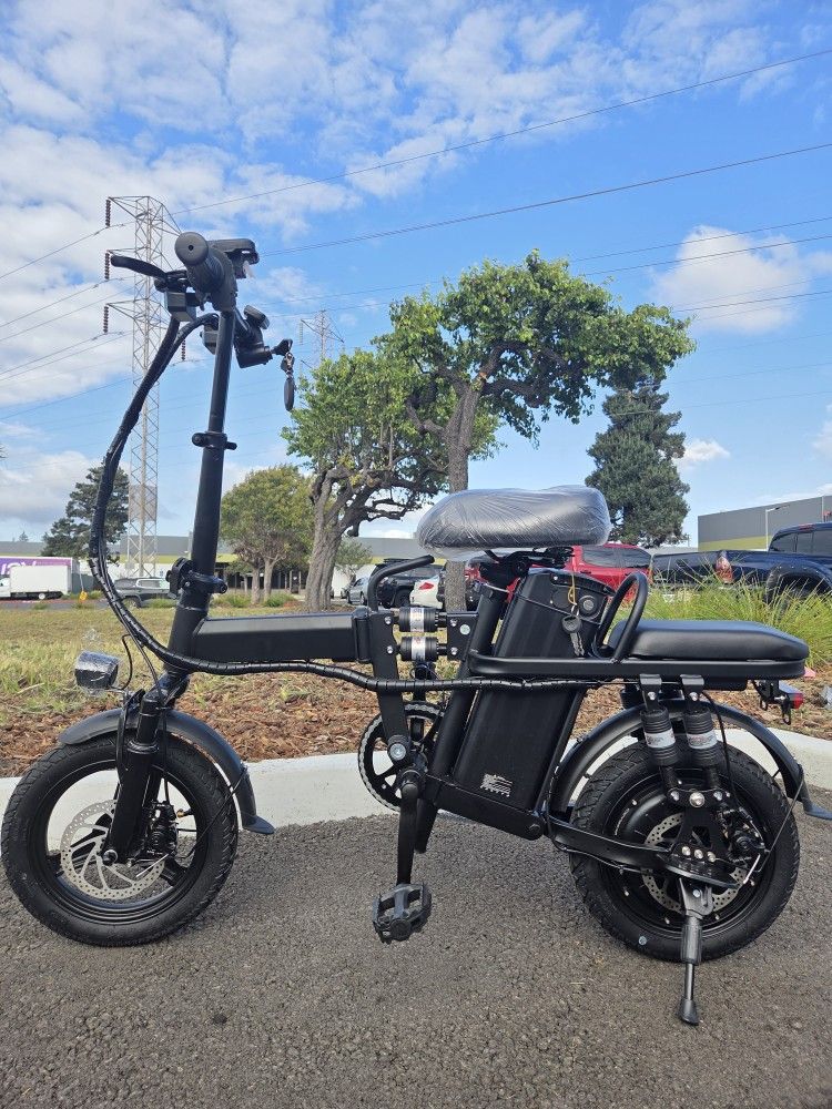 Brand New Foldable Electric Bike 25mph 40miles Range, Anti-theft, We Can Deliver In Bay Area