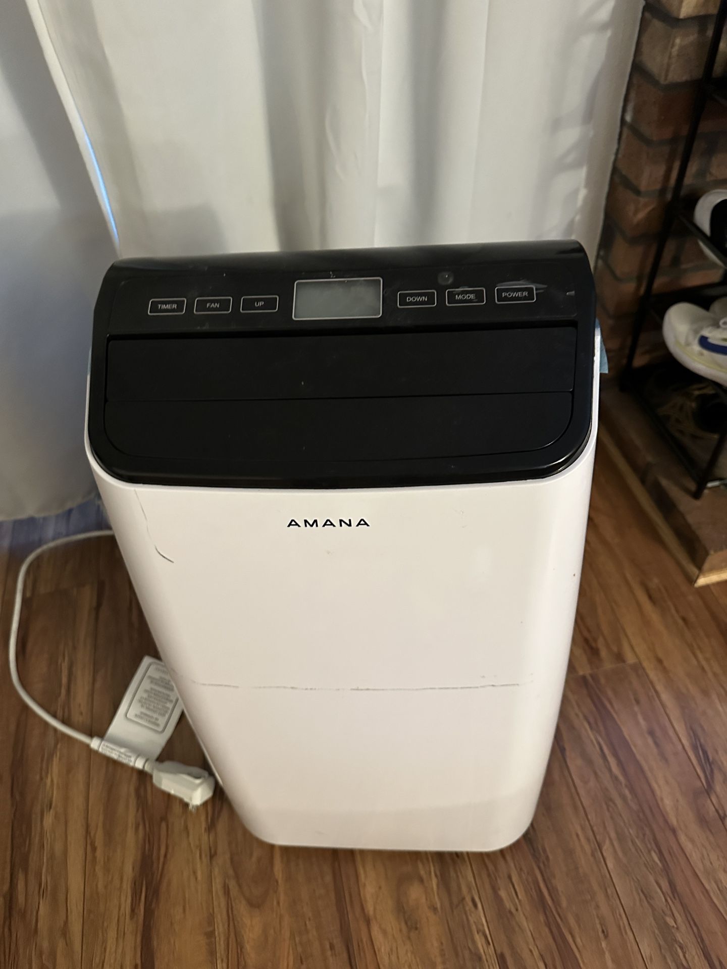 Amana Air Conditioner
