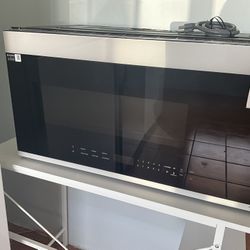 SAMSUNG Over-the-Range Microwave 