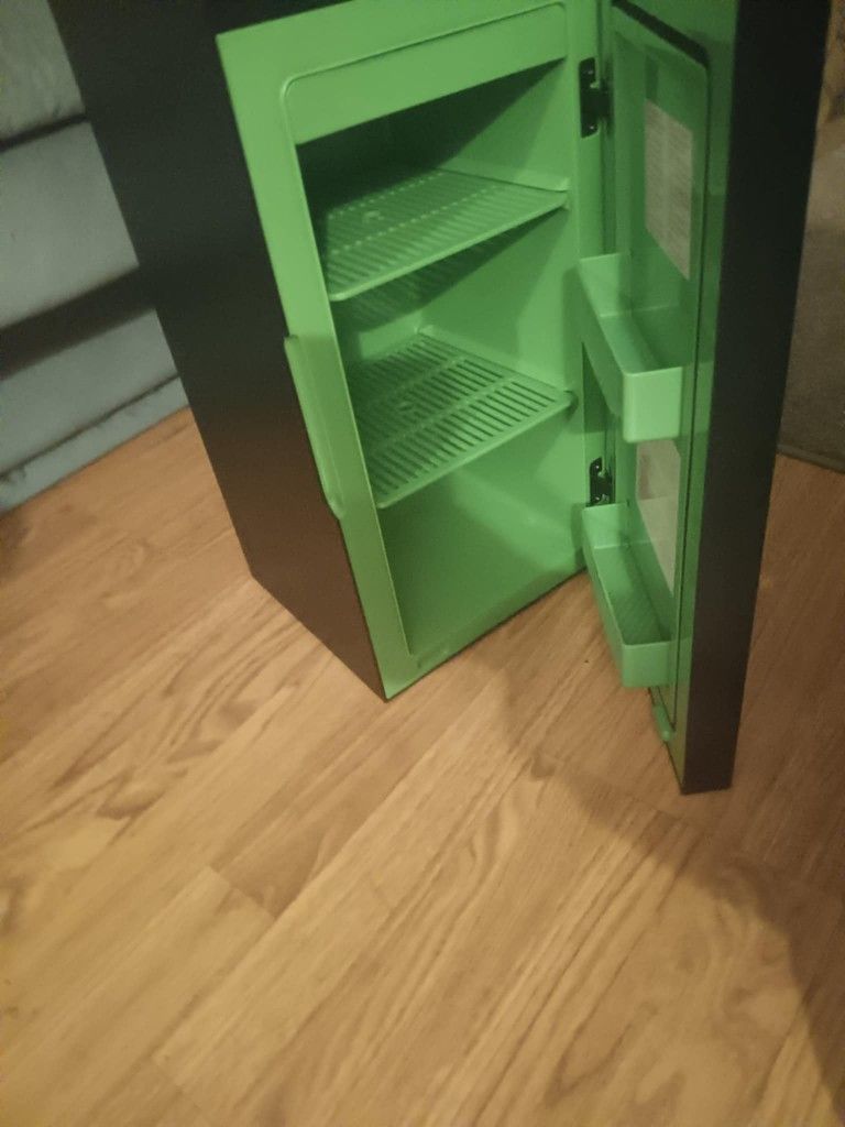 Xbox Mini Fridge