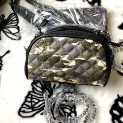 💥NWT💥MALI + Lili Camouflage Quilted Vegan