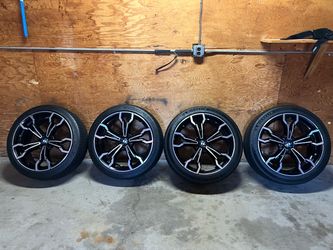OEM BMW 21" Style 765M Wheels