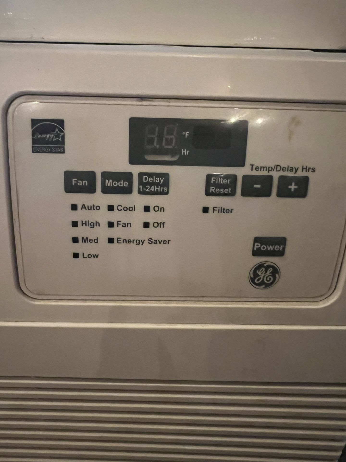 GE 18,000 BTU 220v Air Conditioner