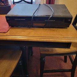 DVD/VHS Recorder Combo Player."CHECK OUT MY PAGE FOR MORE DEALS "