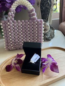 1.06 Ct Diamond 14k Yellow Gold And A White Gold Engagement Rings For Sale. Stunning. Extremely Shiny.