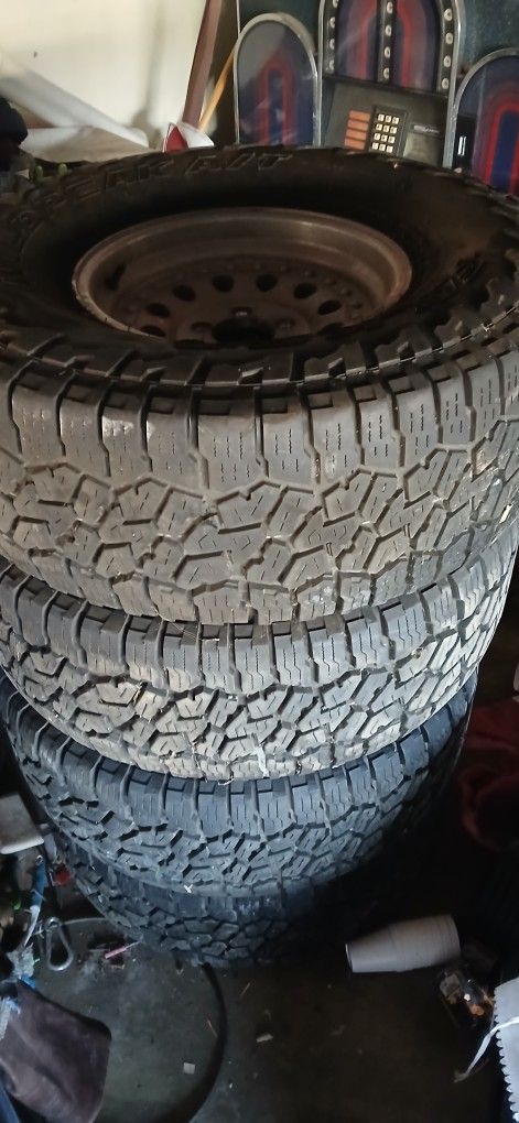 Jeep Rims And Tires Falcon wild peak At 3 33 Inch Tires 16 Inch Rim