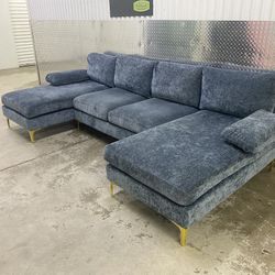 Sectional couch