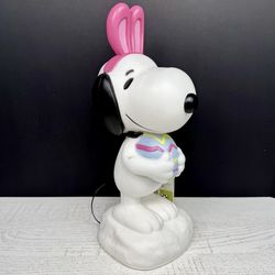 New 14” Light Up Easter Snoopy