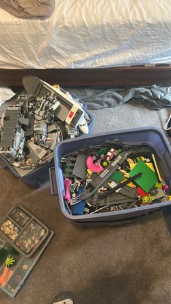 Assorted used legos per 5 gallons. Including plates, blocks, and more