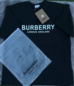 BURBERRY t-shirt
