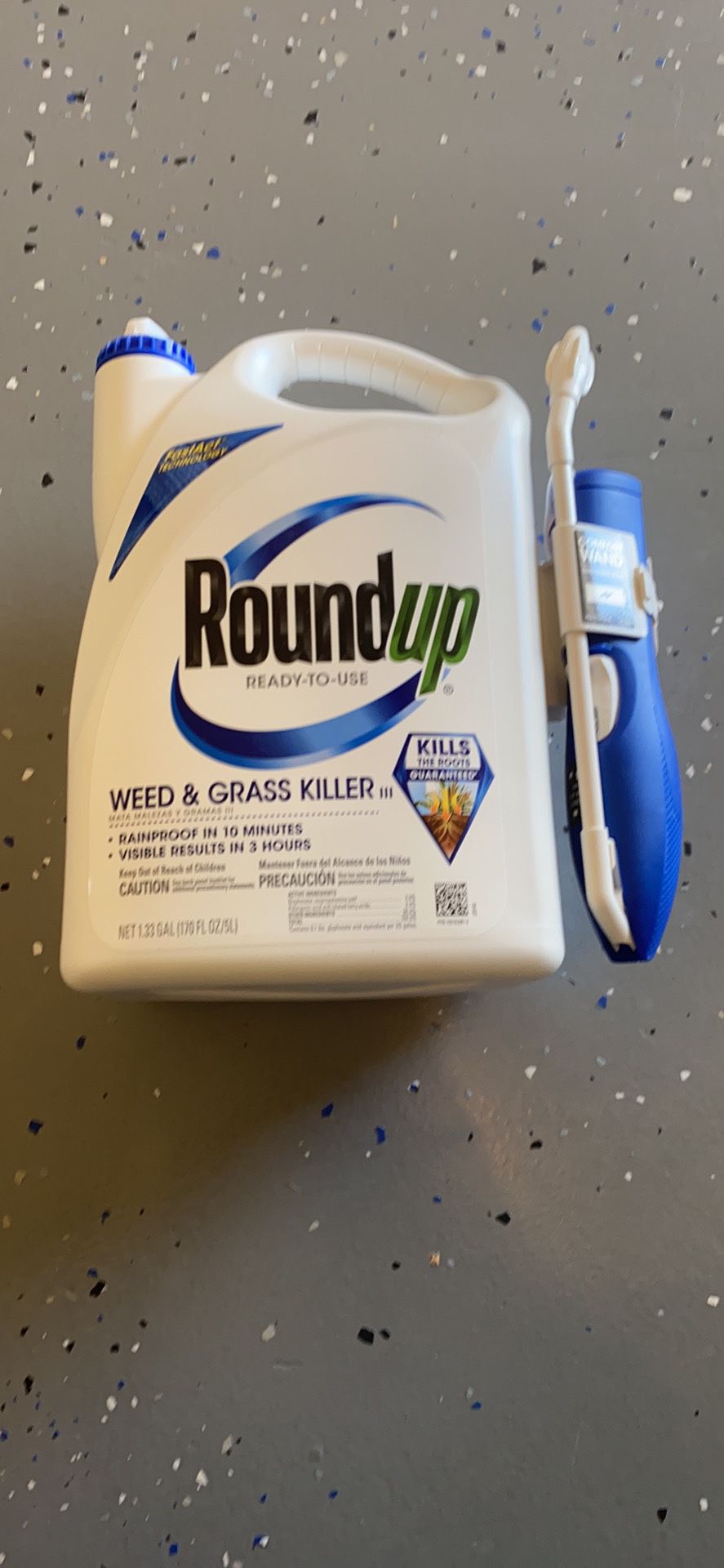 Roundup weed and grass killer