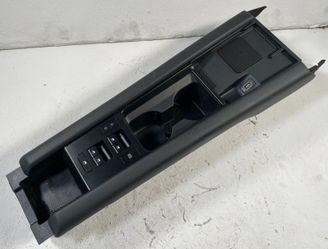 23-25 HYUNDAI IONIQ 6 FRONT UPPER CENTER CONSOLE W/ WINDOW DOOR SWITCH 