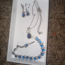 Silver Jewlery Set, Brand New Earrings, Bracelet, Necklace 
