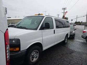 2019 Chevrolet Express 3500 Passenger