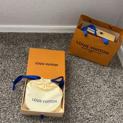 Louis Vuitton Belt - Size 32