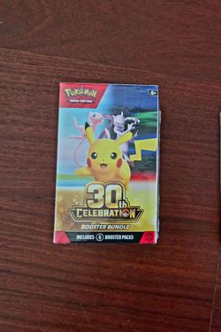 Pokémon 30th anniversary booster bundle