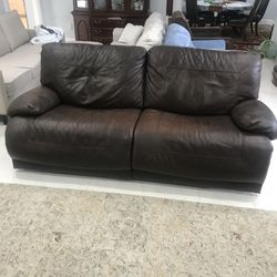 Beautiful Brown Oversized Genuine Leather Reclining Sofa Couch For Sale! Free Delivery 🚚 