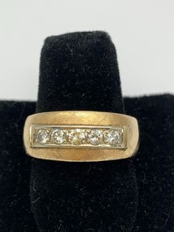 Gold diamond ring #30011