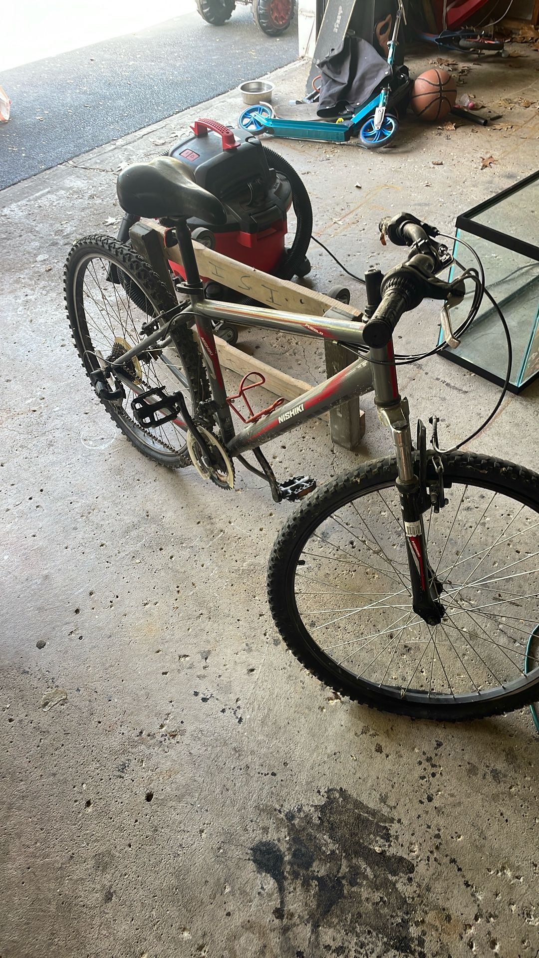 Nishiki Mountain Bike