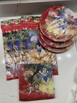 Snow White themed party supplies