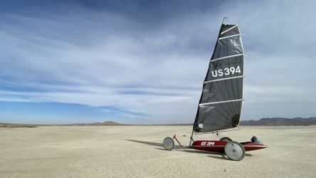 FOR SALE: Landsailer: 5 sq meter with Two Sails