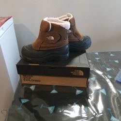 Toddler Girls Boots North Face Size 7 