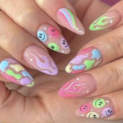 Brand New 24pcs Gorgeous Teardrop-Shaped Press On Nails
