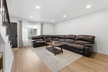 Leather Reclining Couch Set
