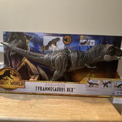 Jurassic World Dominion Thrash 'N Devour Tyrannosaurus Rex Sound & Motion Action - Brand New