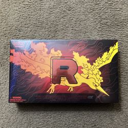 Team Rocket’s Moltres ex UPC Box
