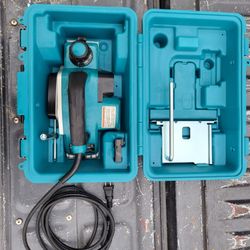 Makita Power Plainer 