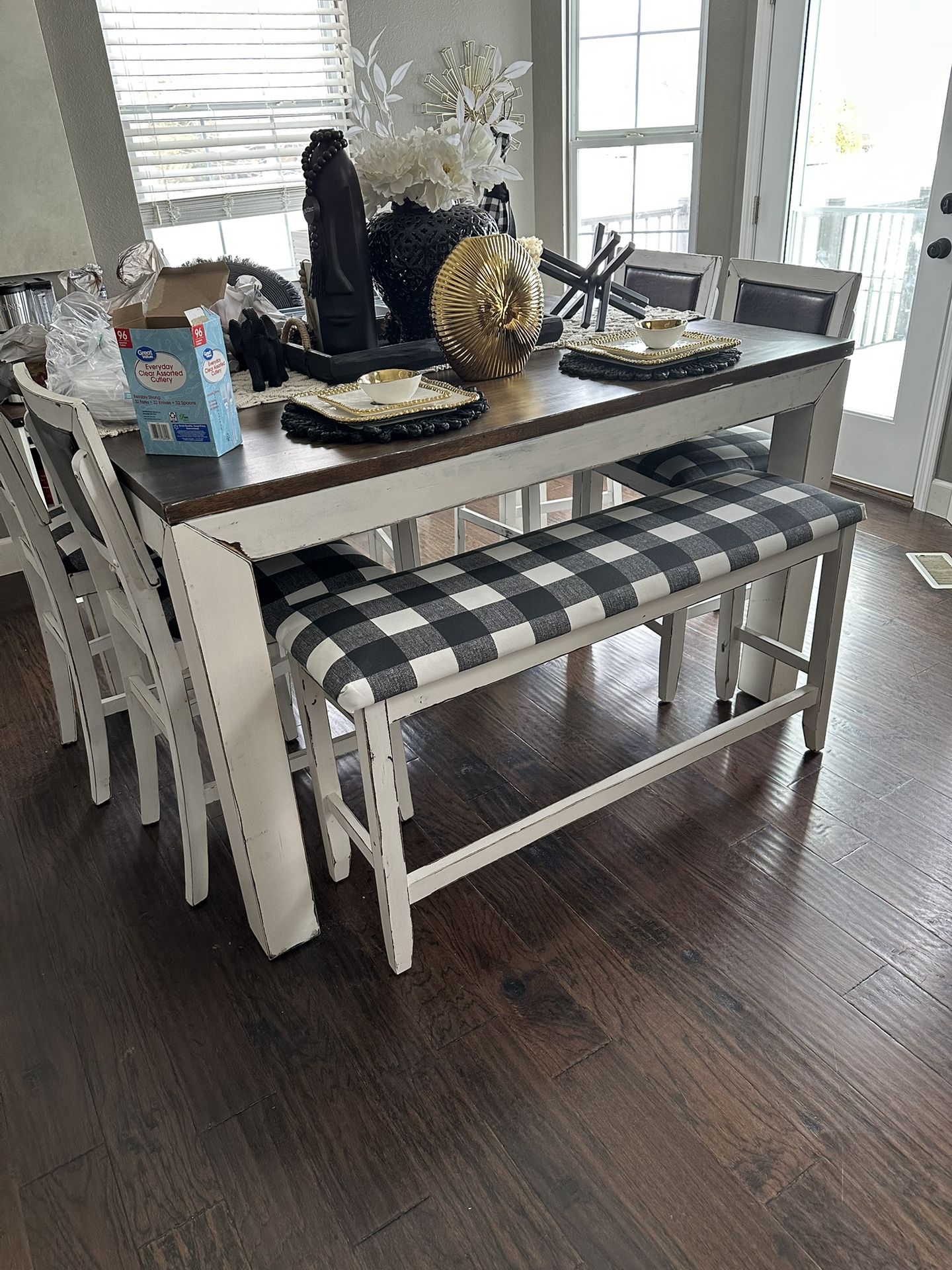 8 Piece Custom Made Dining Room Table