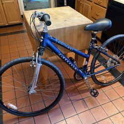 Cannondale Adventure 400 Women’s Hybrid Bike