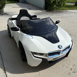 Power Wheels BMW i8