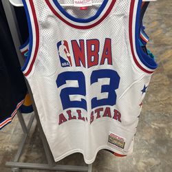 Mitchell & Ness Authentic Jersey All-Star East 1985 Michael Jordan
