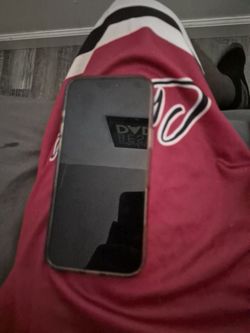 IPhone 16 pro max with magsafe