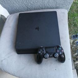 PlayStation 4