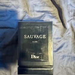 Dior Sauvage Elixer