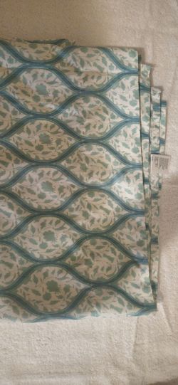 Twin sheet and pillowcase