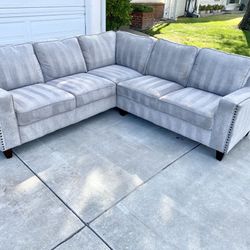 FREE DELIVERY- Beautiful Costco Sectional Couch !