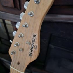 Beringer Electric Guitar